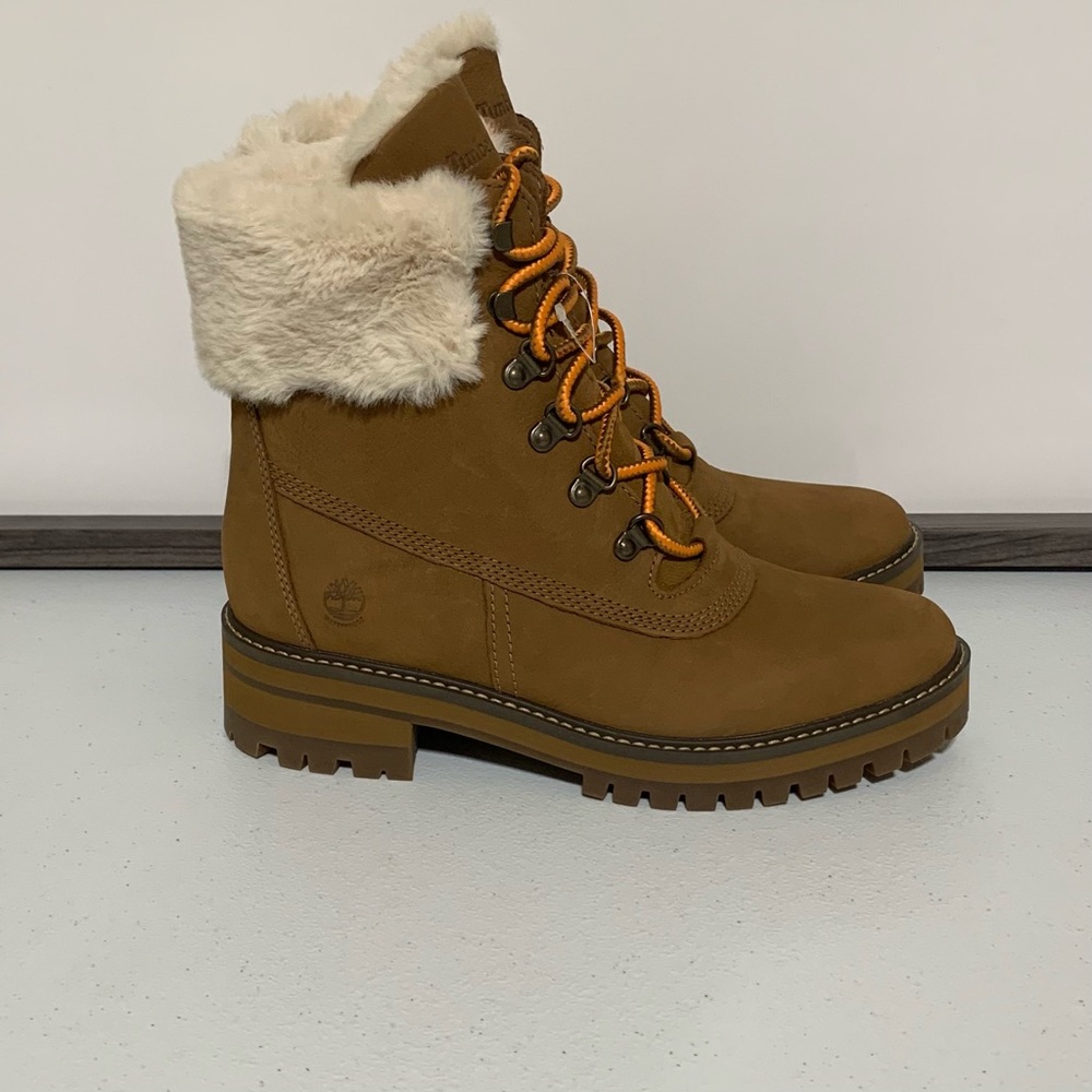 Timberland Courmayeur Valley Waterproof 6” w/Shearling Lining Boots-Size 9 New
